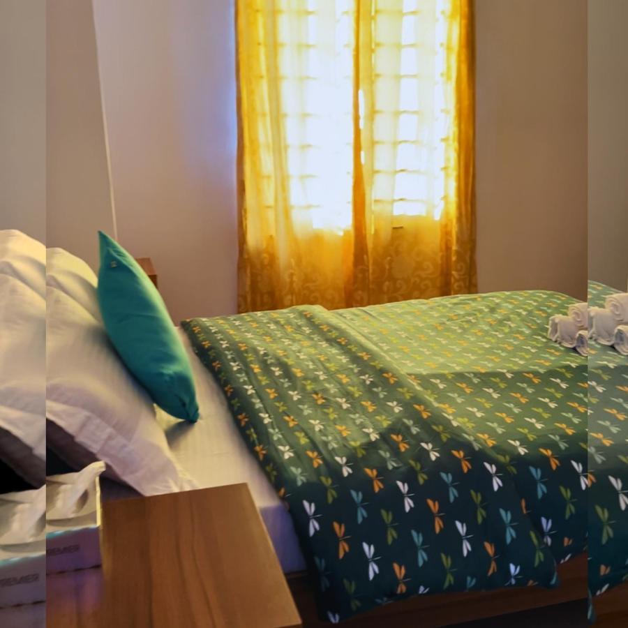Iranyai Homestay Imphal Exteriör bild